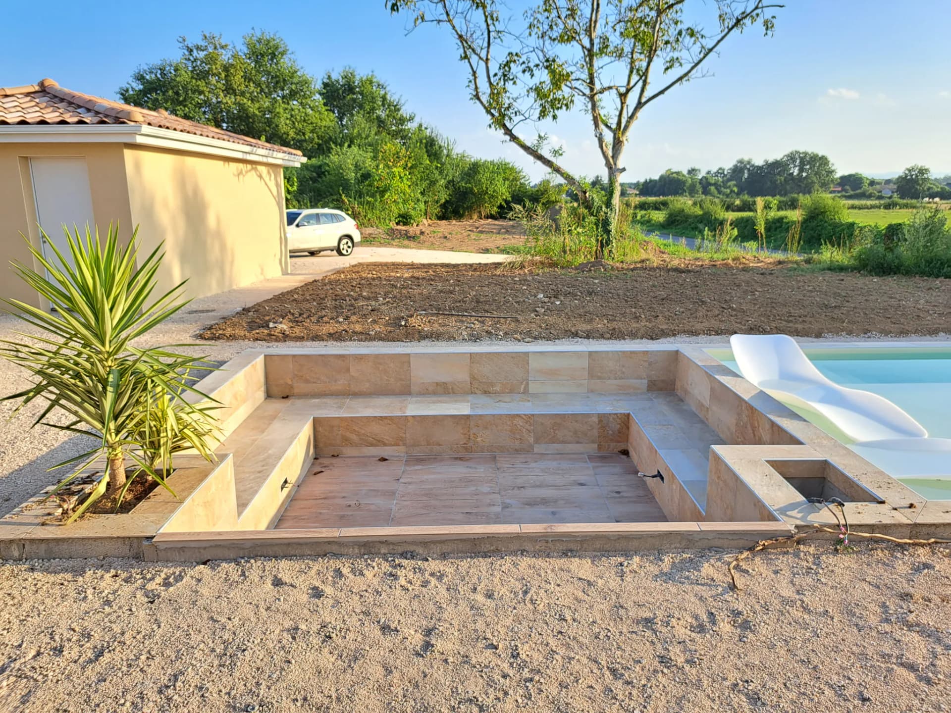 Garages, annexes & tiny houses